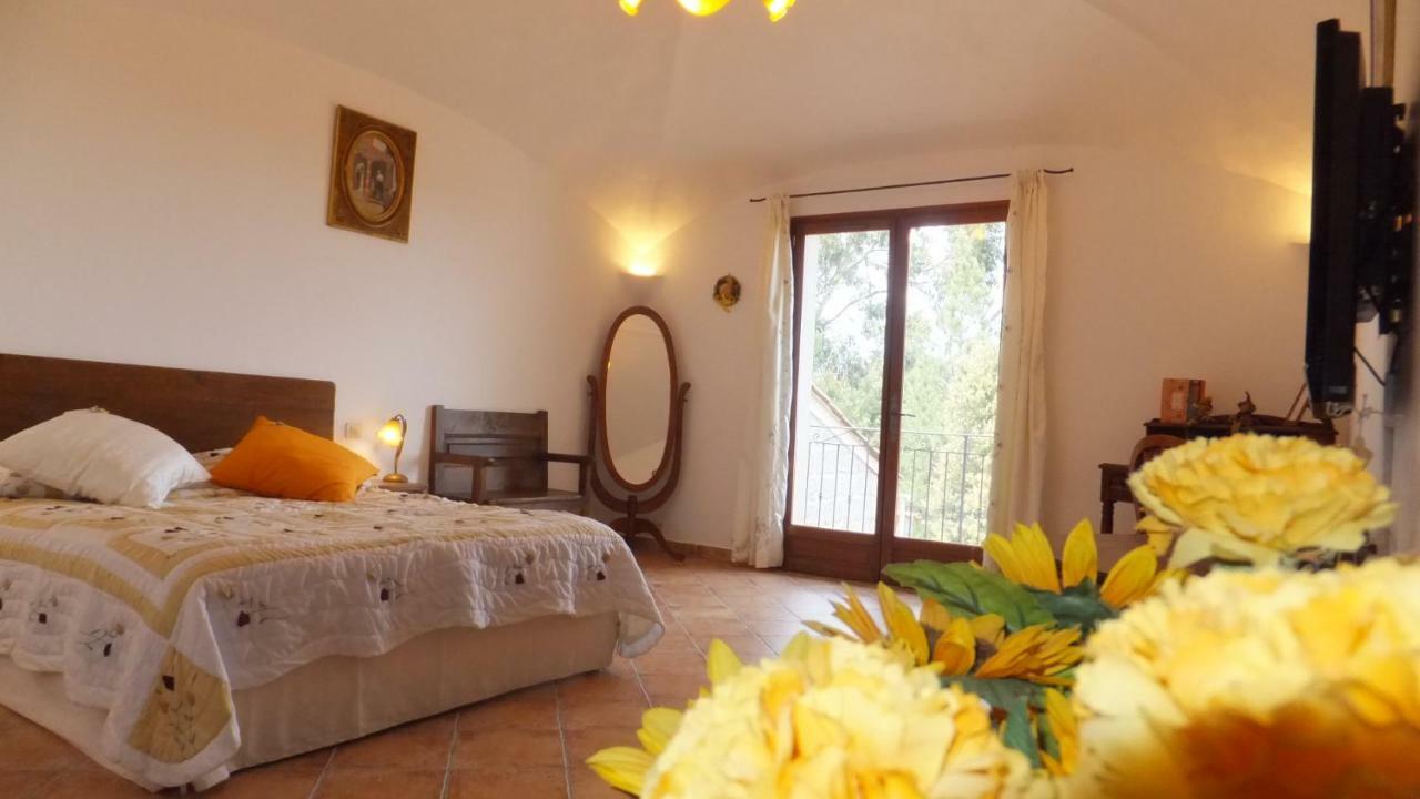 Les Chambres De L'Hote Antique Pietra Longa Salvini Eksteriør billede